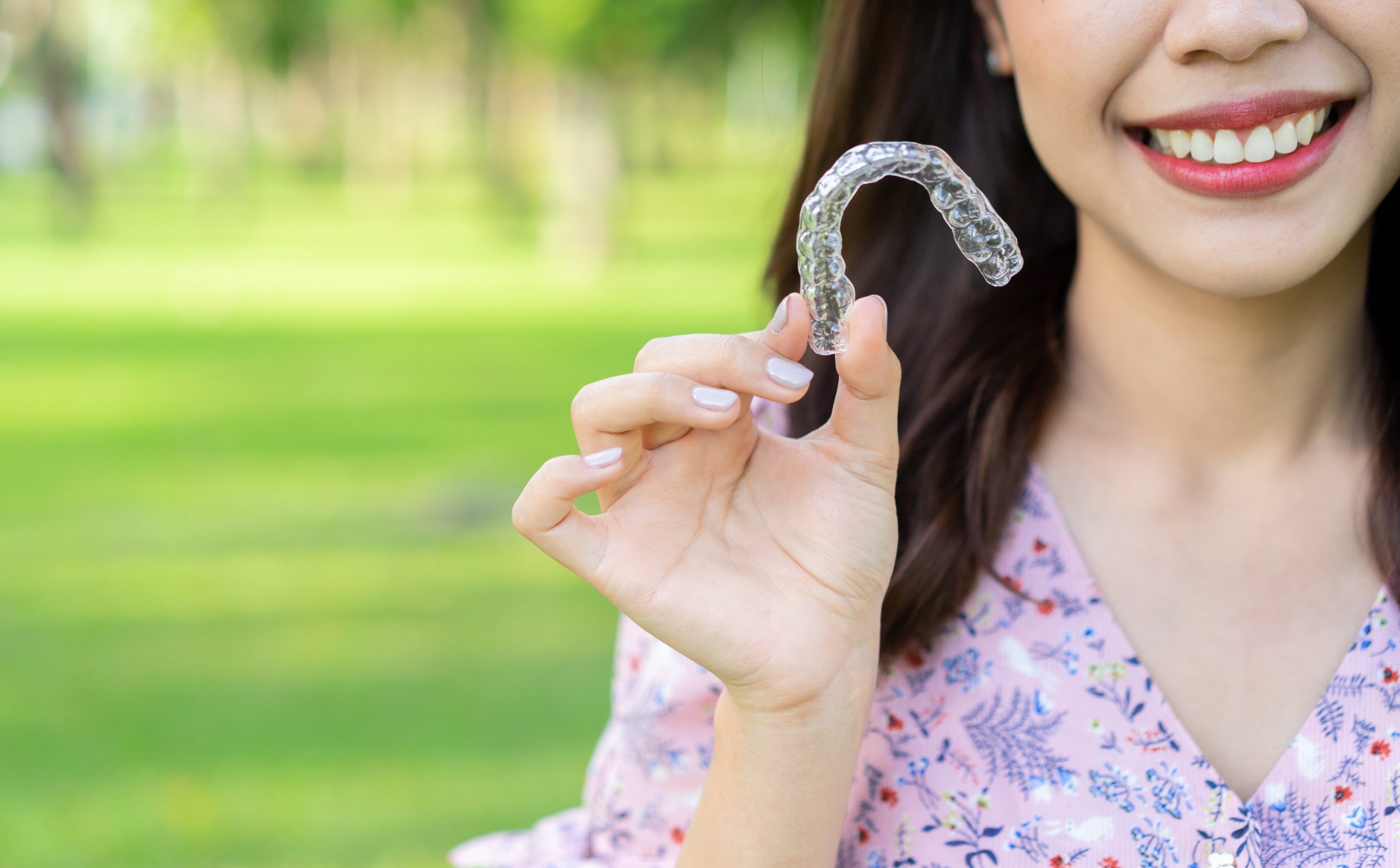 Invisalign teen braces in London – invisible orthodontic braces for teenagers